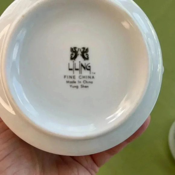Ling Rose by Liling , vintage creamer, and sugar in beautiful condition - Picture 4 of 8